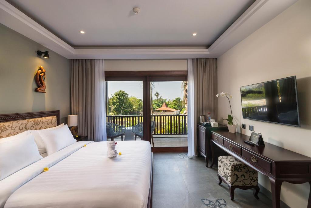 Sense Canggu Beach Hotel