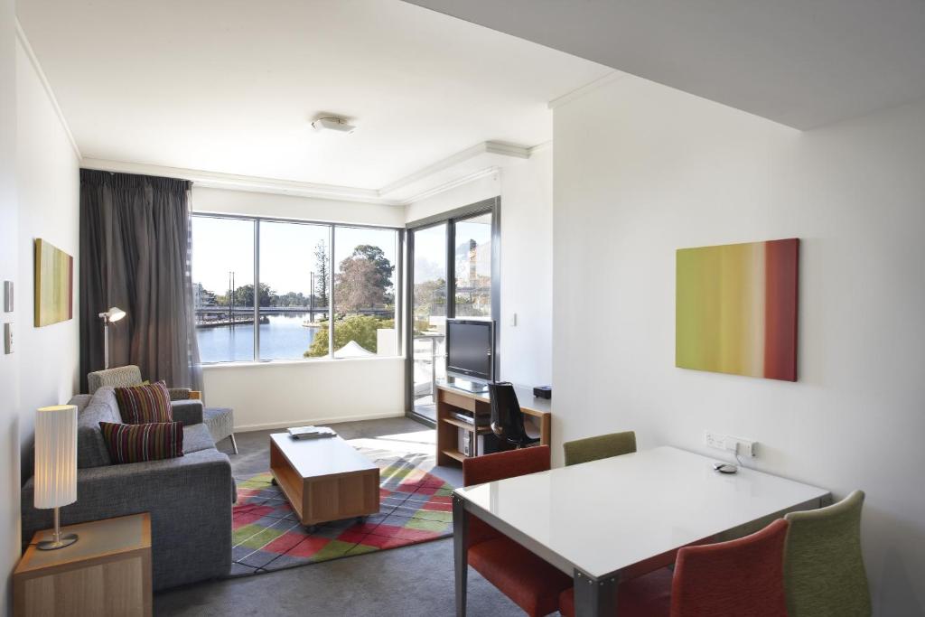 East Perth Suites Hotel