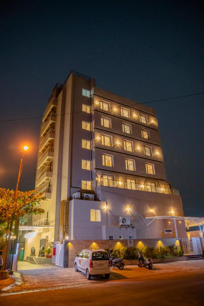 Zip By Spree Hotels Chakan