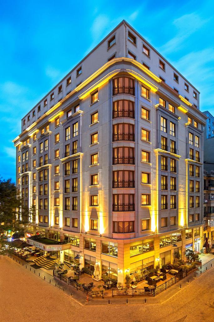 Grand Oztanik Hotel Taksim & Spa