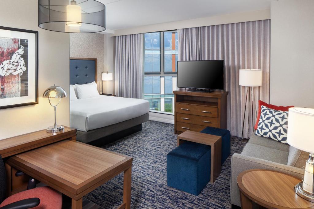 Homewood Suites by Hilton Boston Seaport District