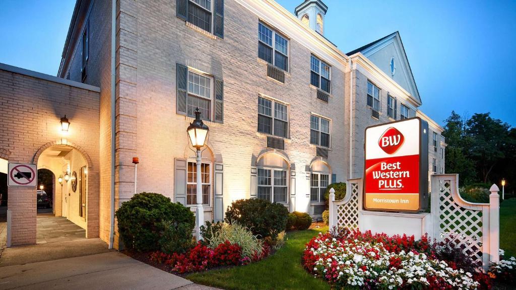 Best Western PLUS Morristown Inn